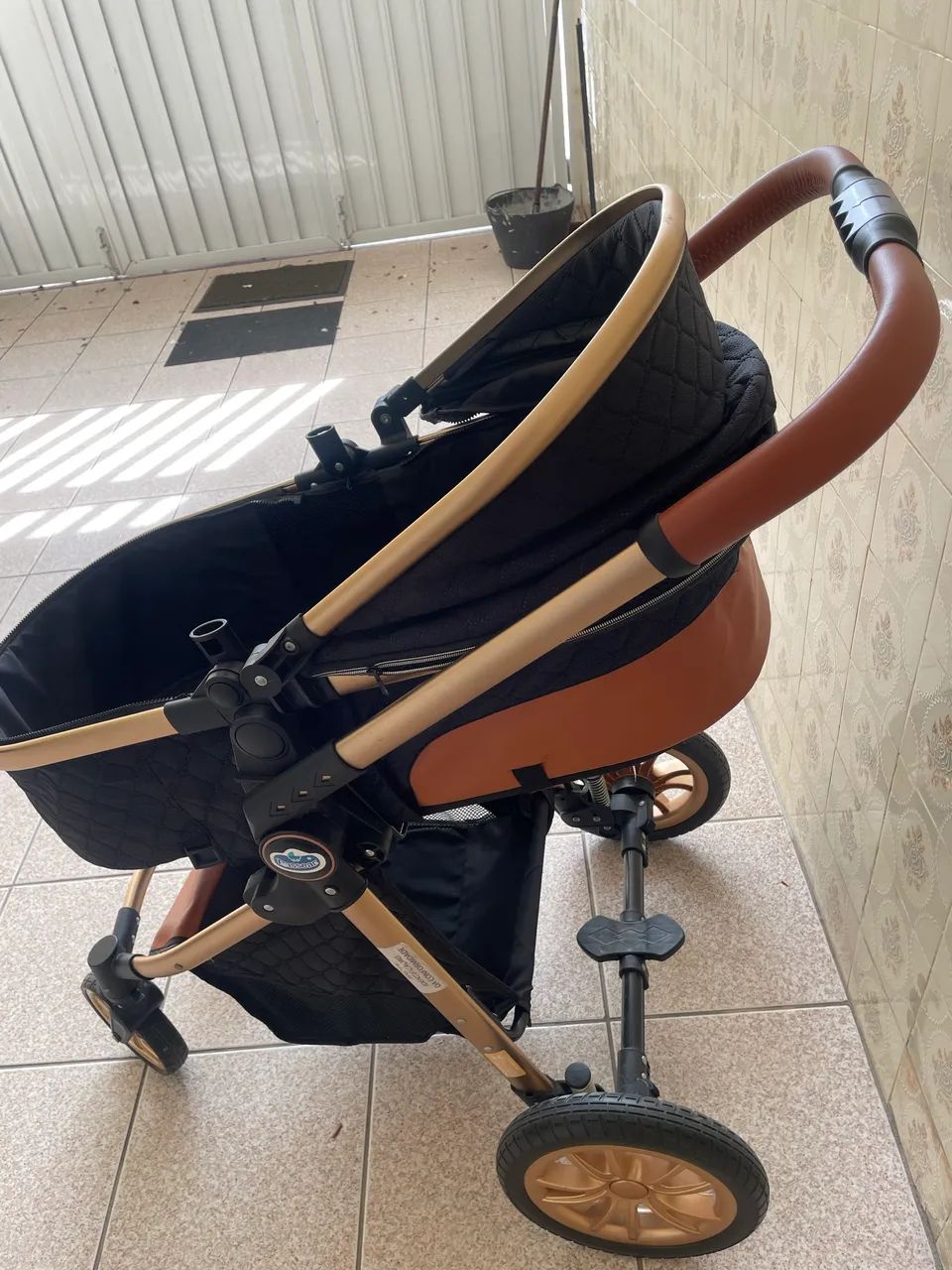 Carrinho de bebê + Bebê conforto - Foto 2