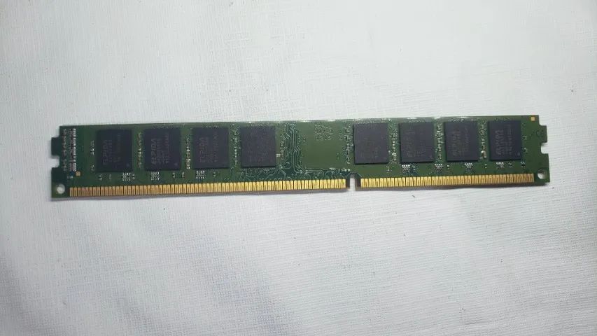 Memória 8GB DDR3 Kingston KVR1333D3S9 (unidade) - Foto 4