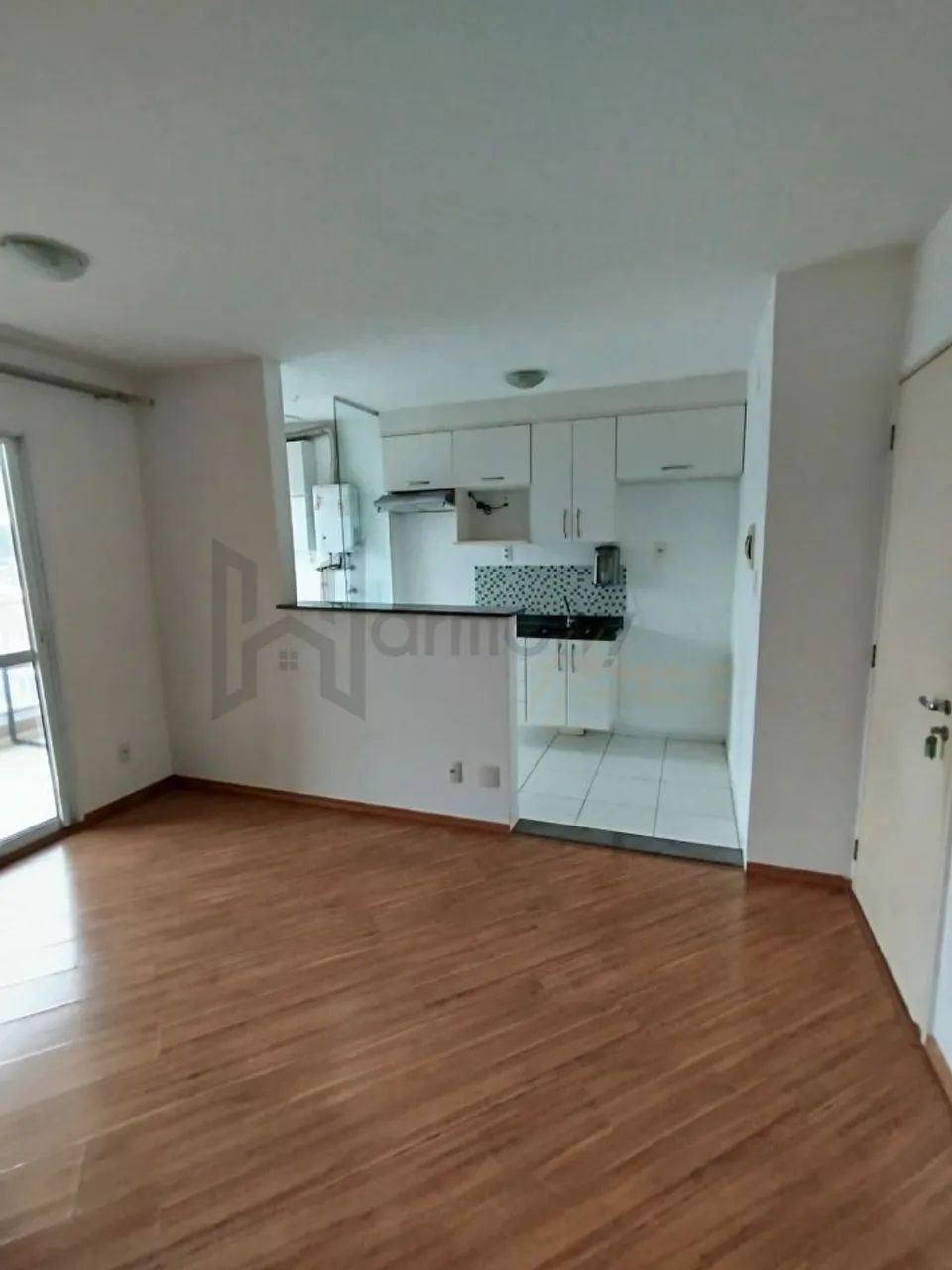 Apartamento 2 dormitórios - 1 suíte e 1 vaga - Saúde