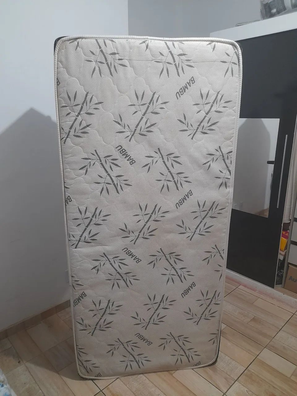 Tô vendendo