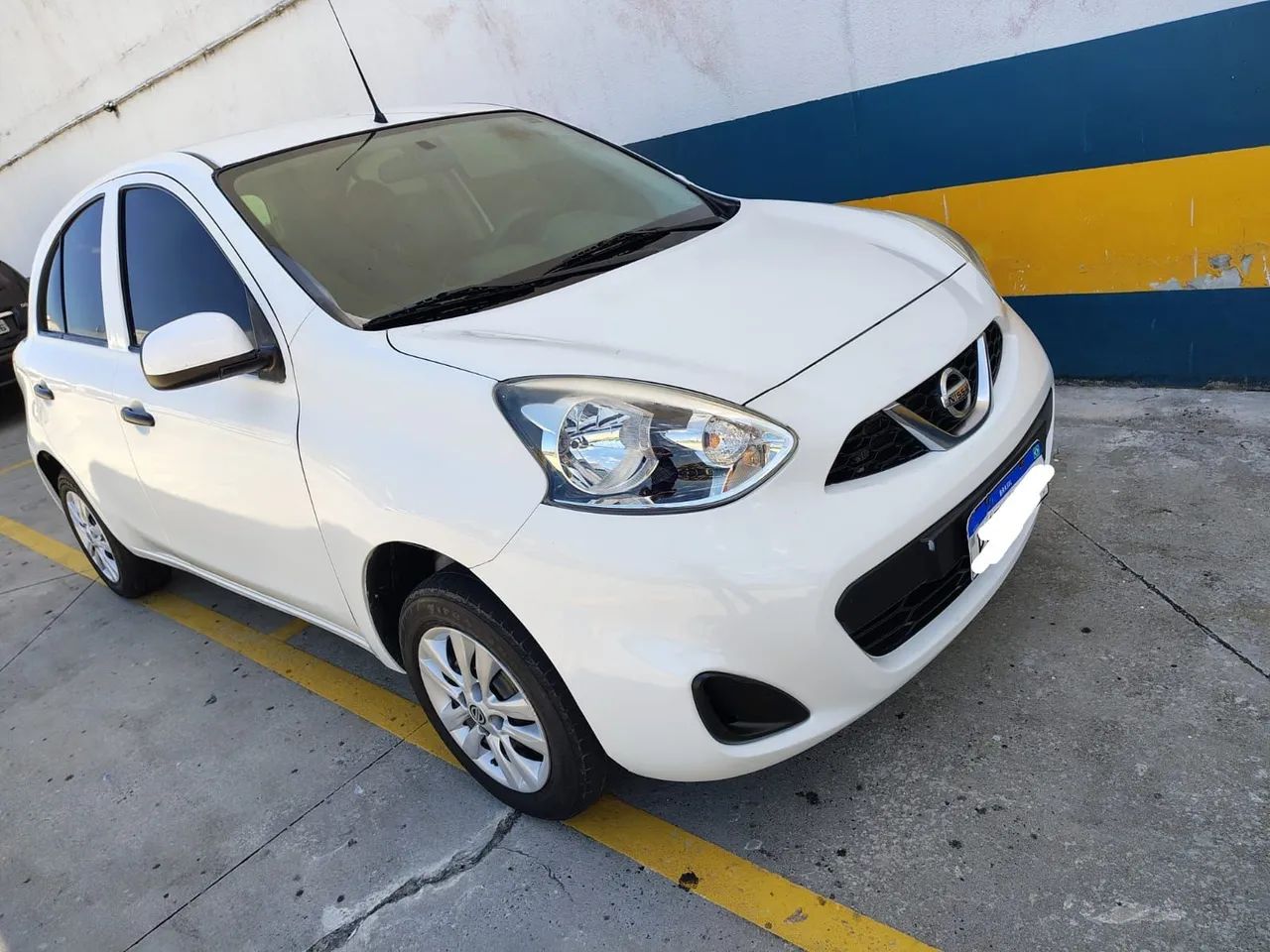 Nissan March 1.0 12V FLEX 5P 2017
