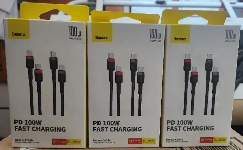 Kit com 2 cabos USB-C para USB C Baseus 100w / 5 amperes / 2 metros cada cabo