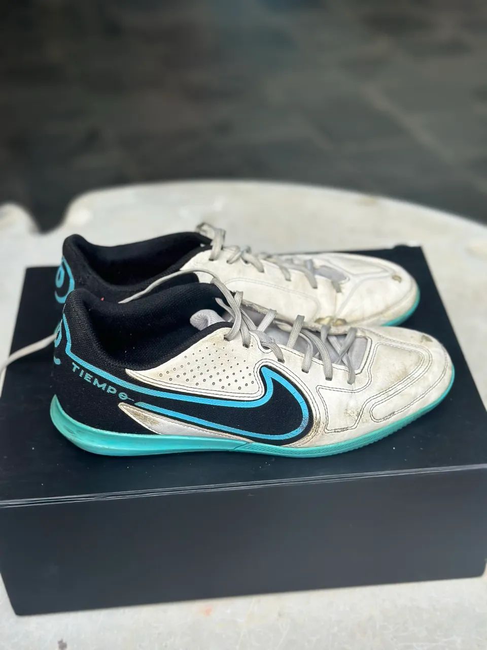 Chuteira Nike Tiempo Legend 9 Club - Futsal - Calçados Esportivos