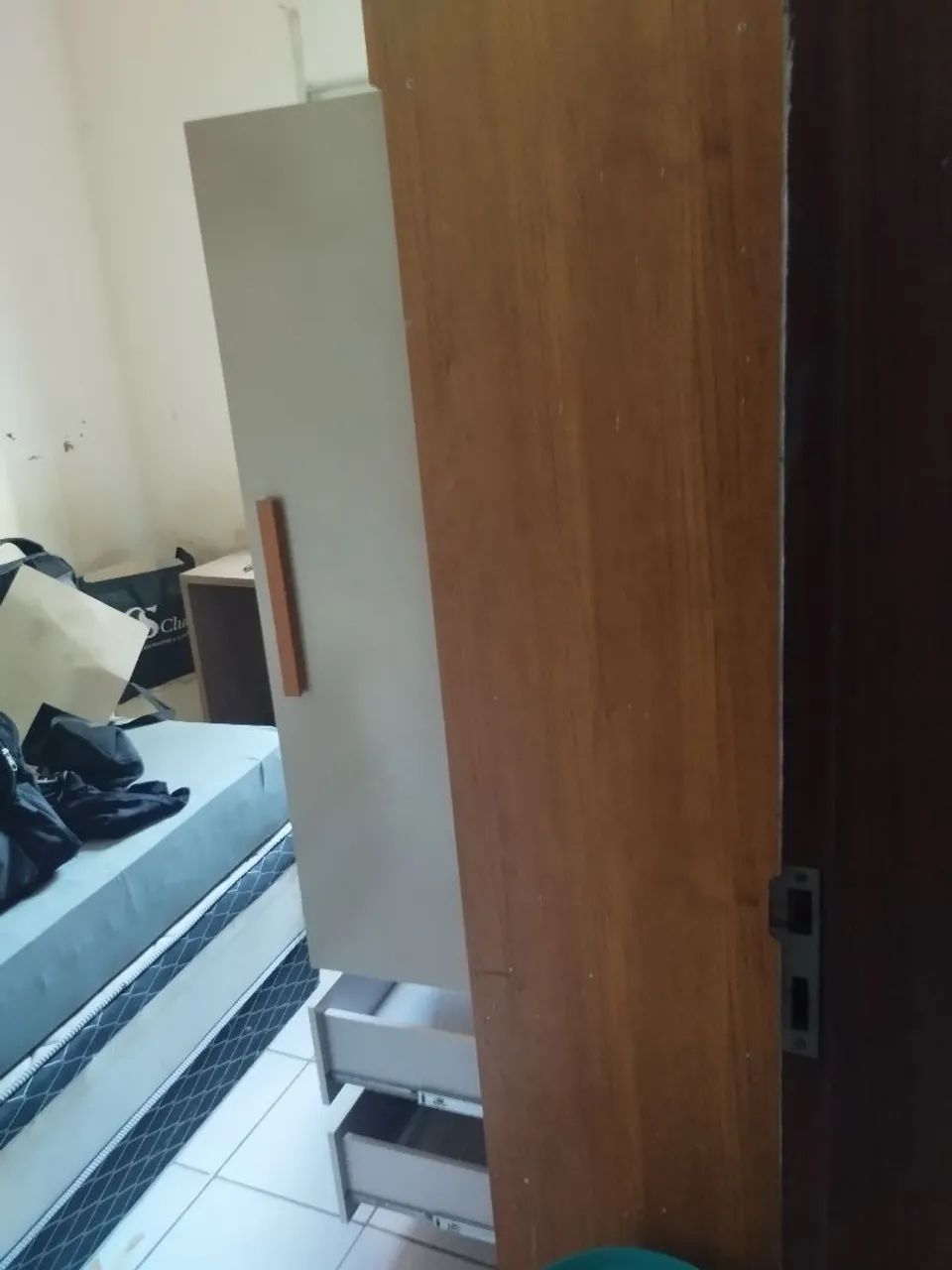 Guarda roupa de solteiro - Foto 3