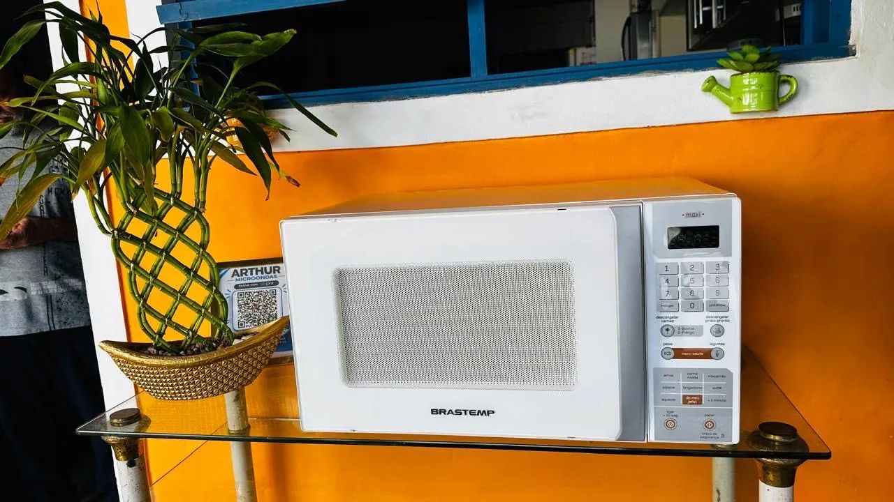 Microondas !!! IMPERDÍVEL !!! Brastemp 30 litros 