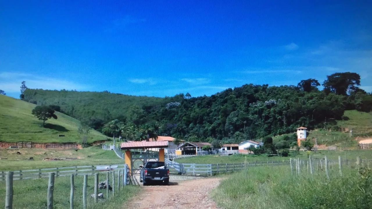 FAZENDA RURAL em LAGOINHA - SP, CENTRO - Foto 3