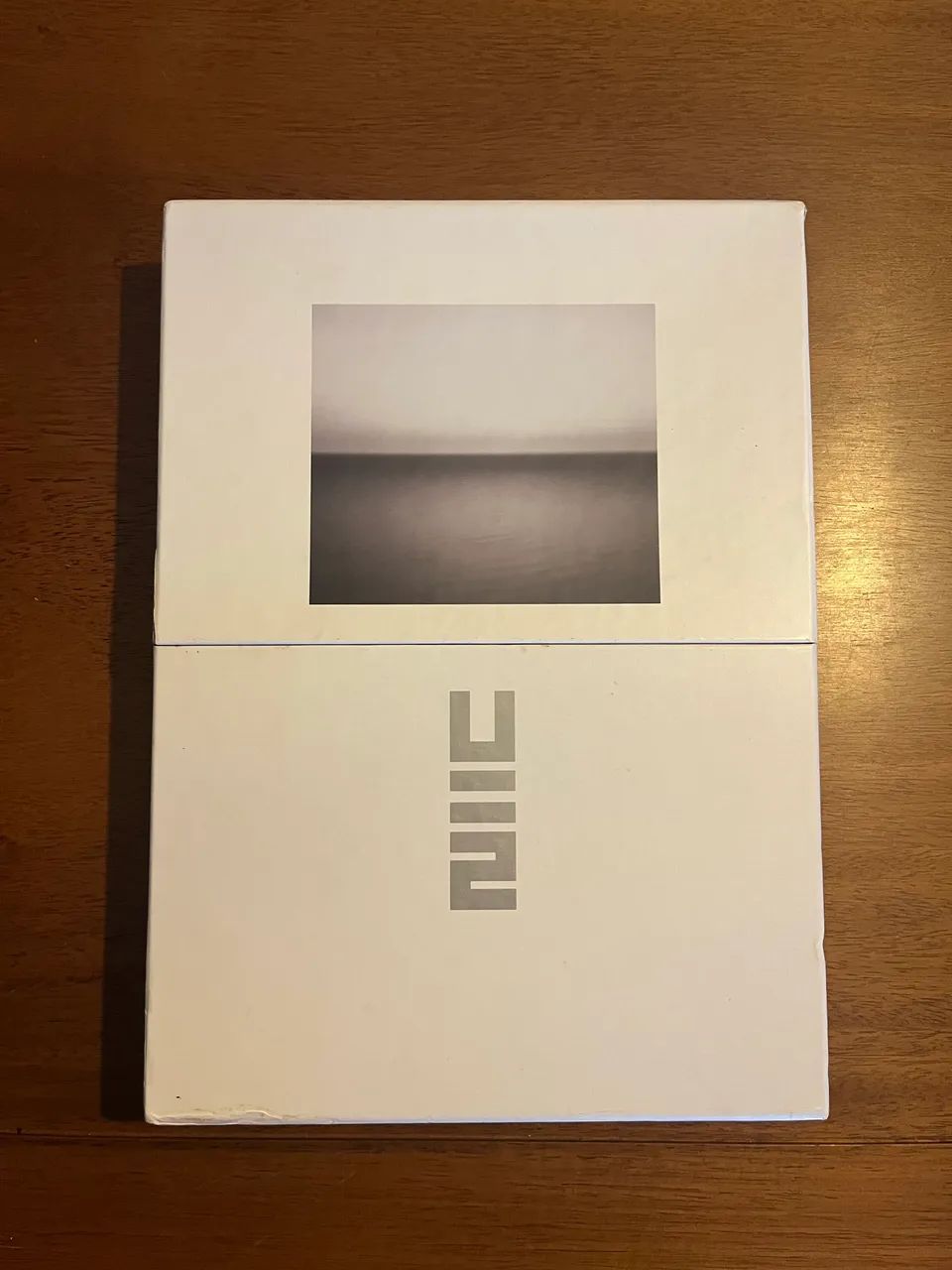 U2 Box No Line on the Horizon 