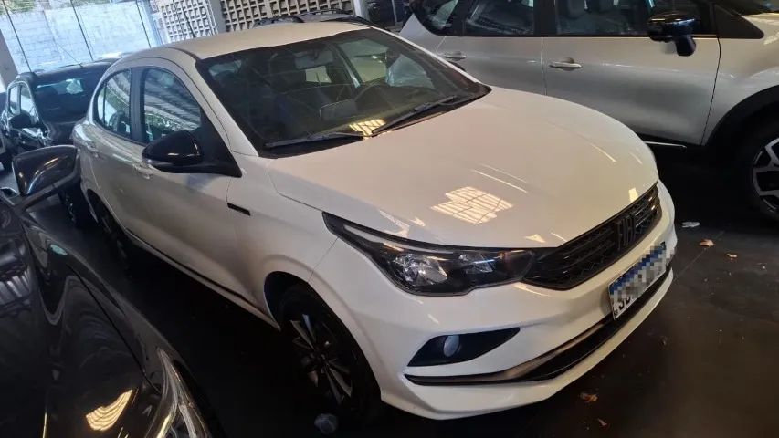 Fiat Cronos Drive 1.3 8V Flex Aut. 2025 - Foto 2