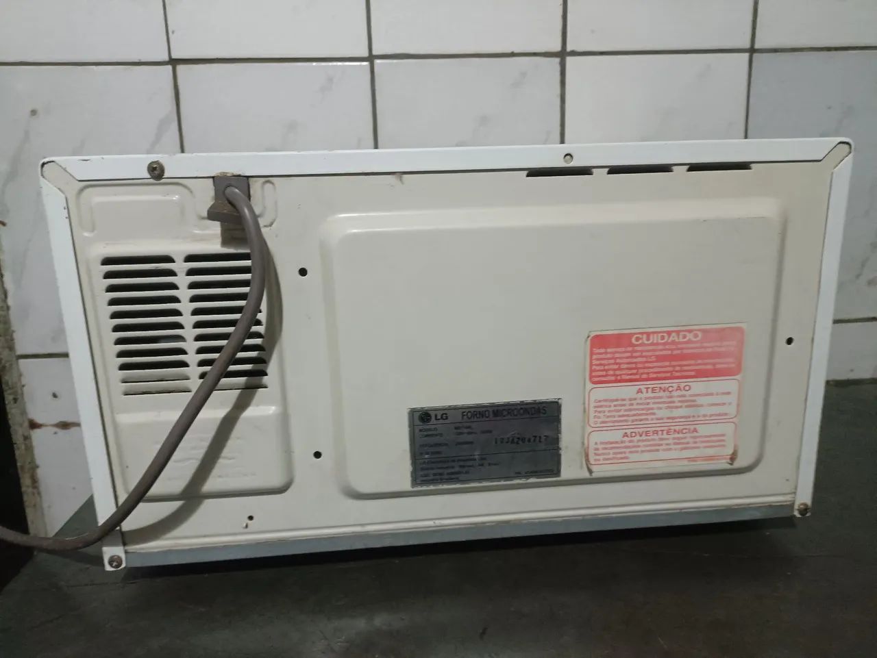 Microondas LG 20 litros  - Foto 4