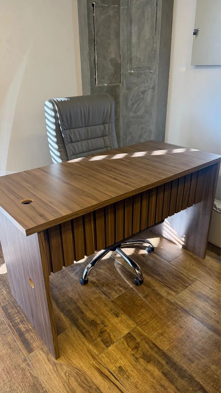 MESA PARA ESCRITÓRIO  - Foto 2