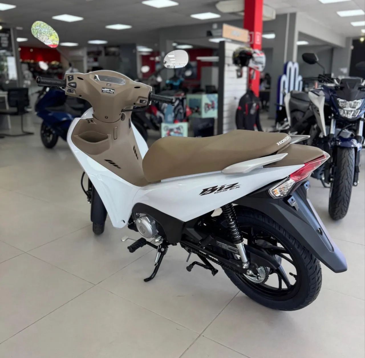 Biz 125 Ex - Foto 2