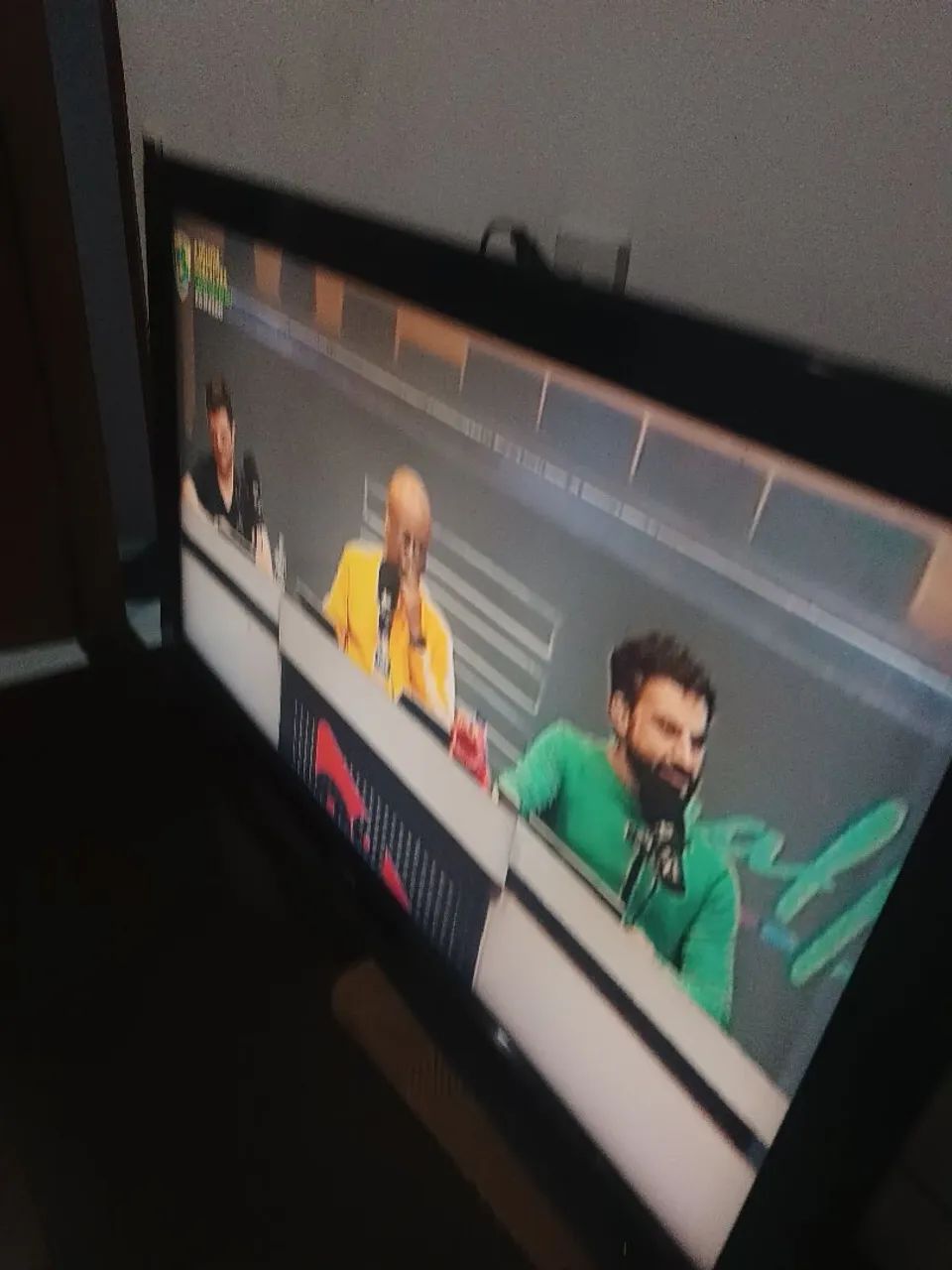 Tv 50 polegadas ótimo estado funciona perfeitamente não tem conversor integrado  - Foto 3