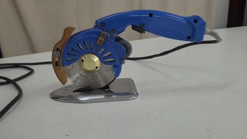 Máquina de Cortar Tecido Lanmax Direct Drive 4" (110V) - Foto 2