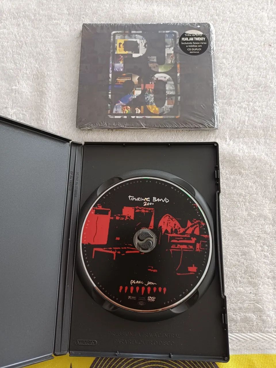 Kit Pearl Jam - CD duplo lacrado e DVD - Foto 3