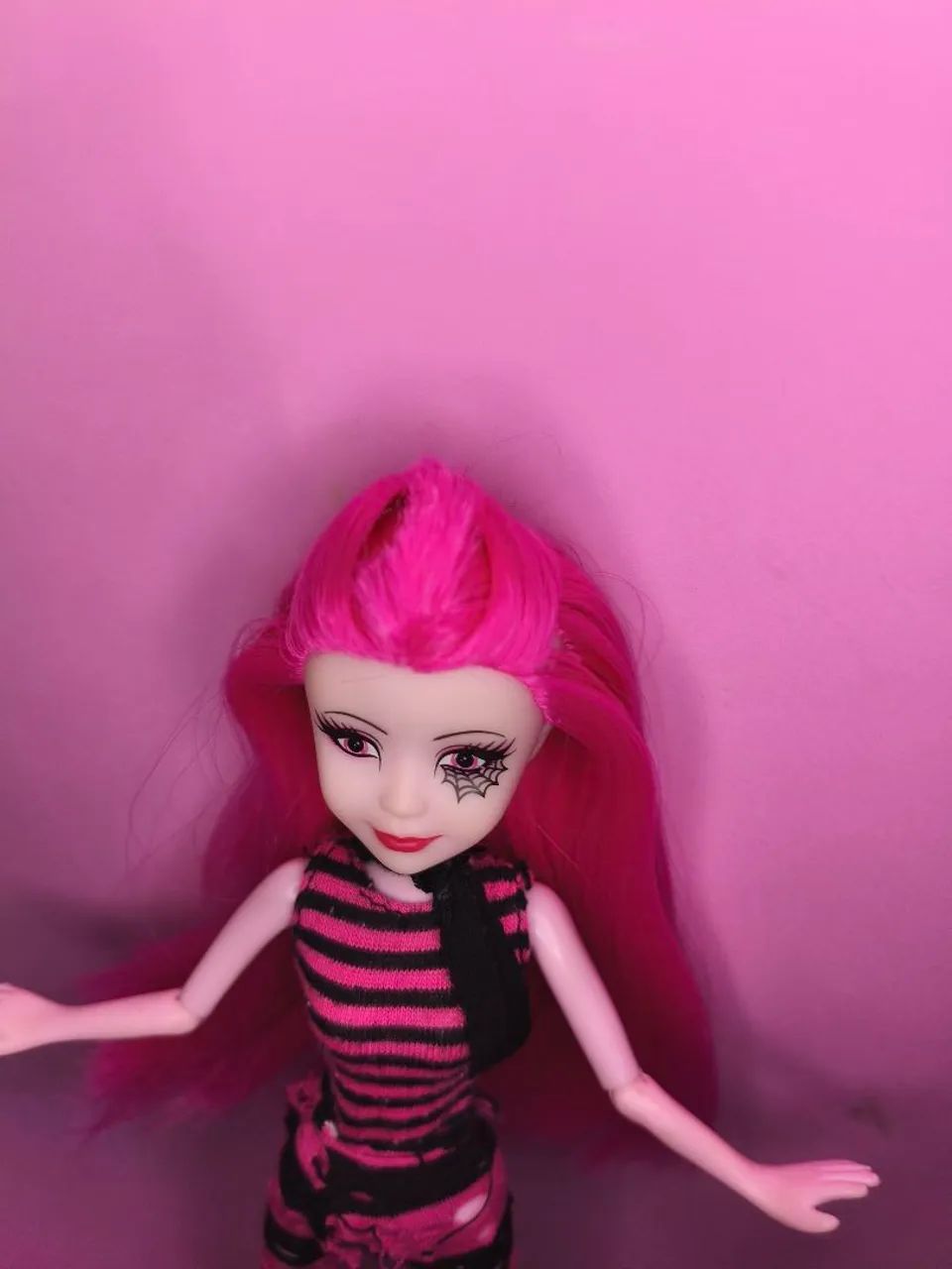 Boneca pixy punks usada rosa  - Foto 5
