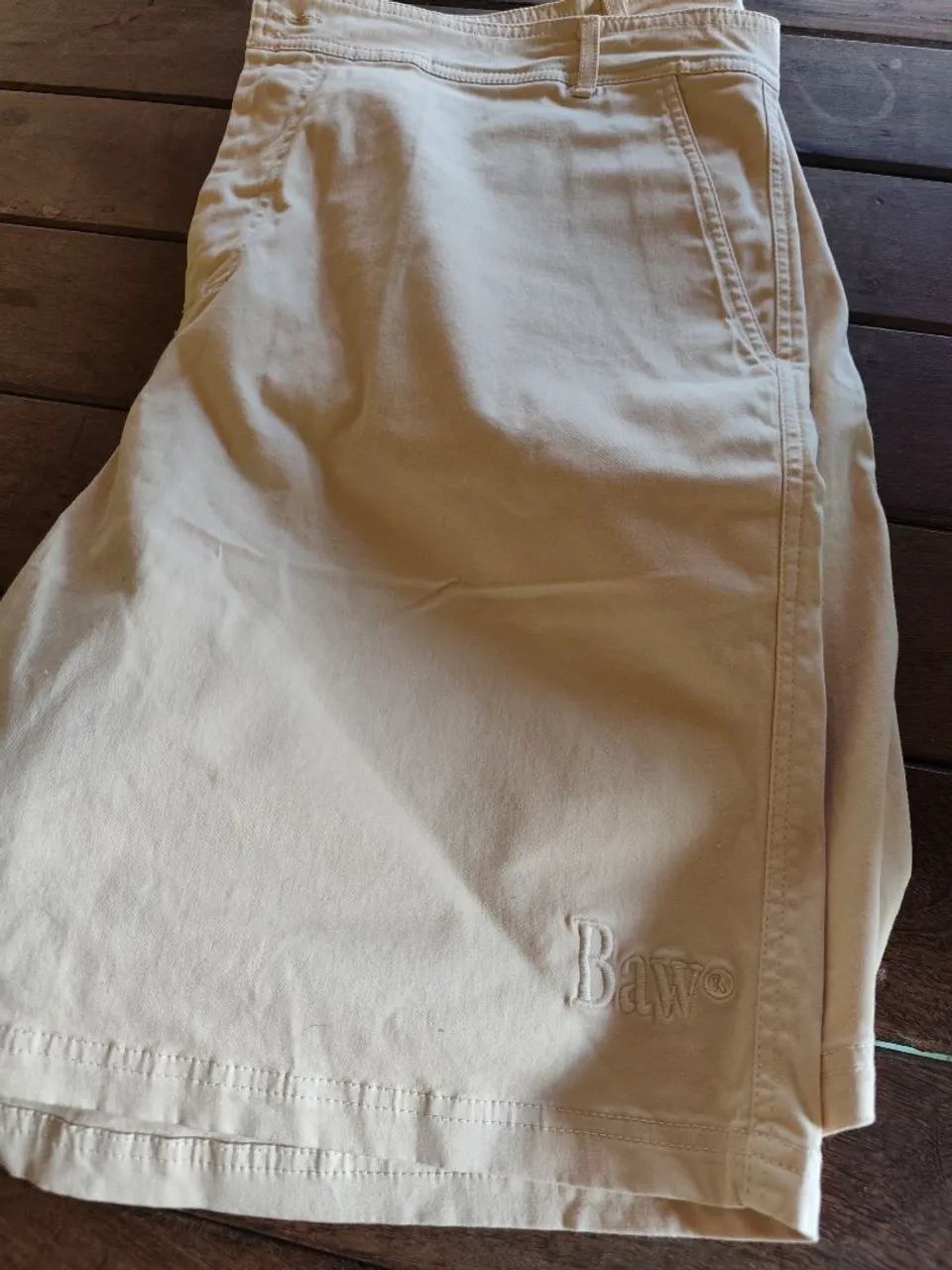 Bermuda Simple Baw