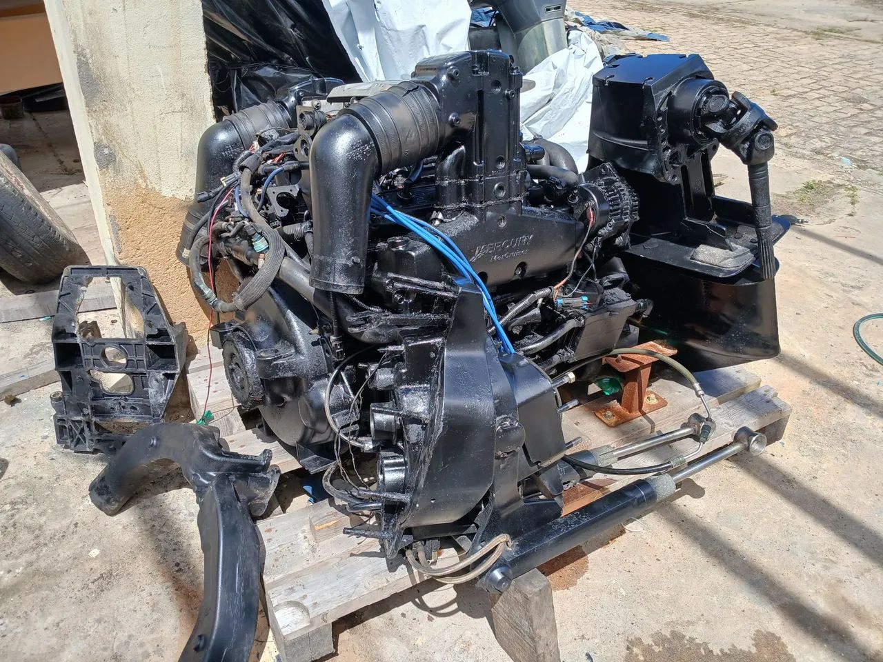 Motor 5.0 com rabeta bravo tree - Foto 3