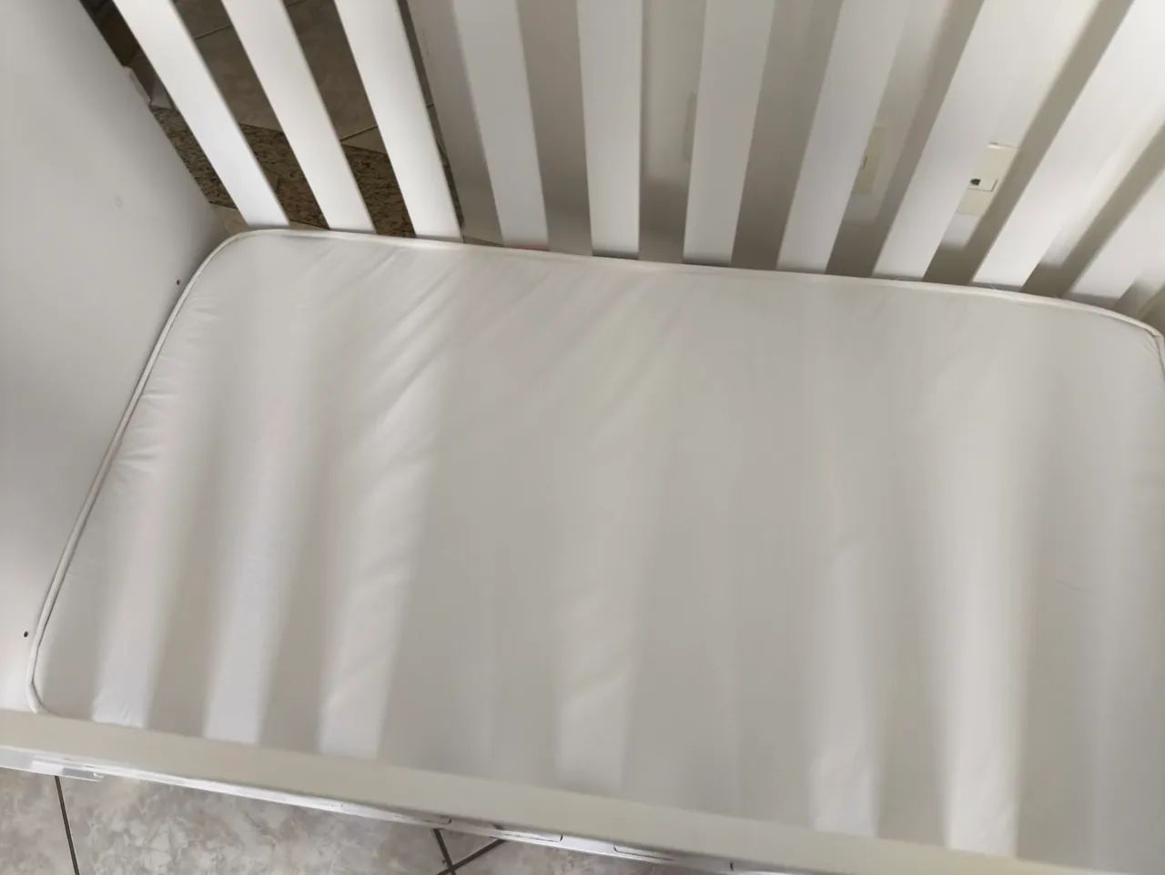 Berço americano com colchão impermeável  - Foto 2