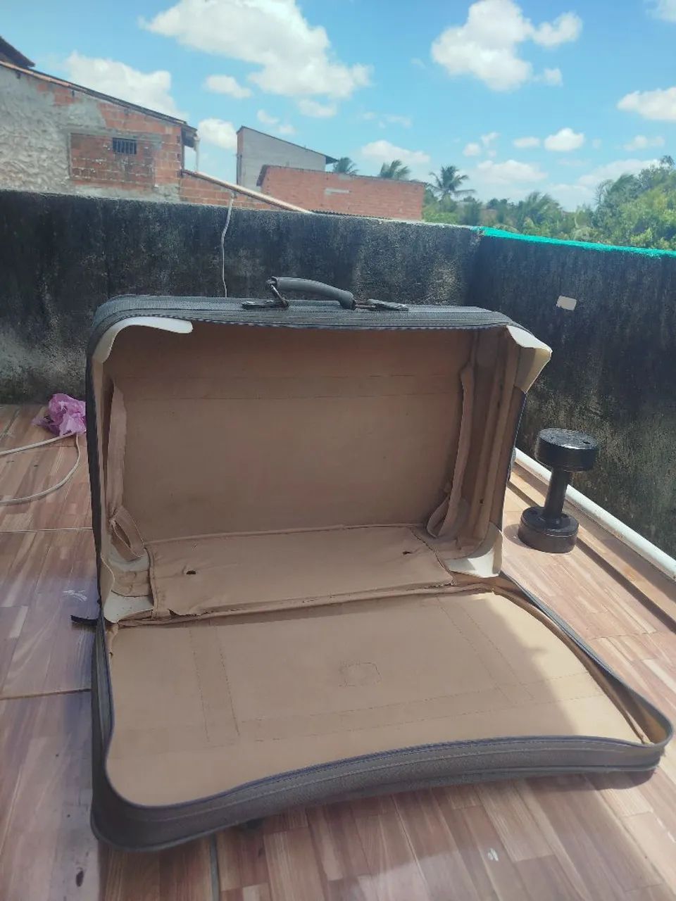 Mala grande e resistente 