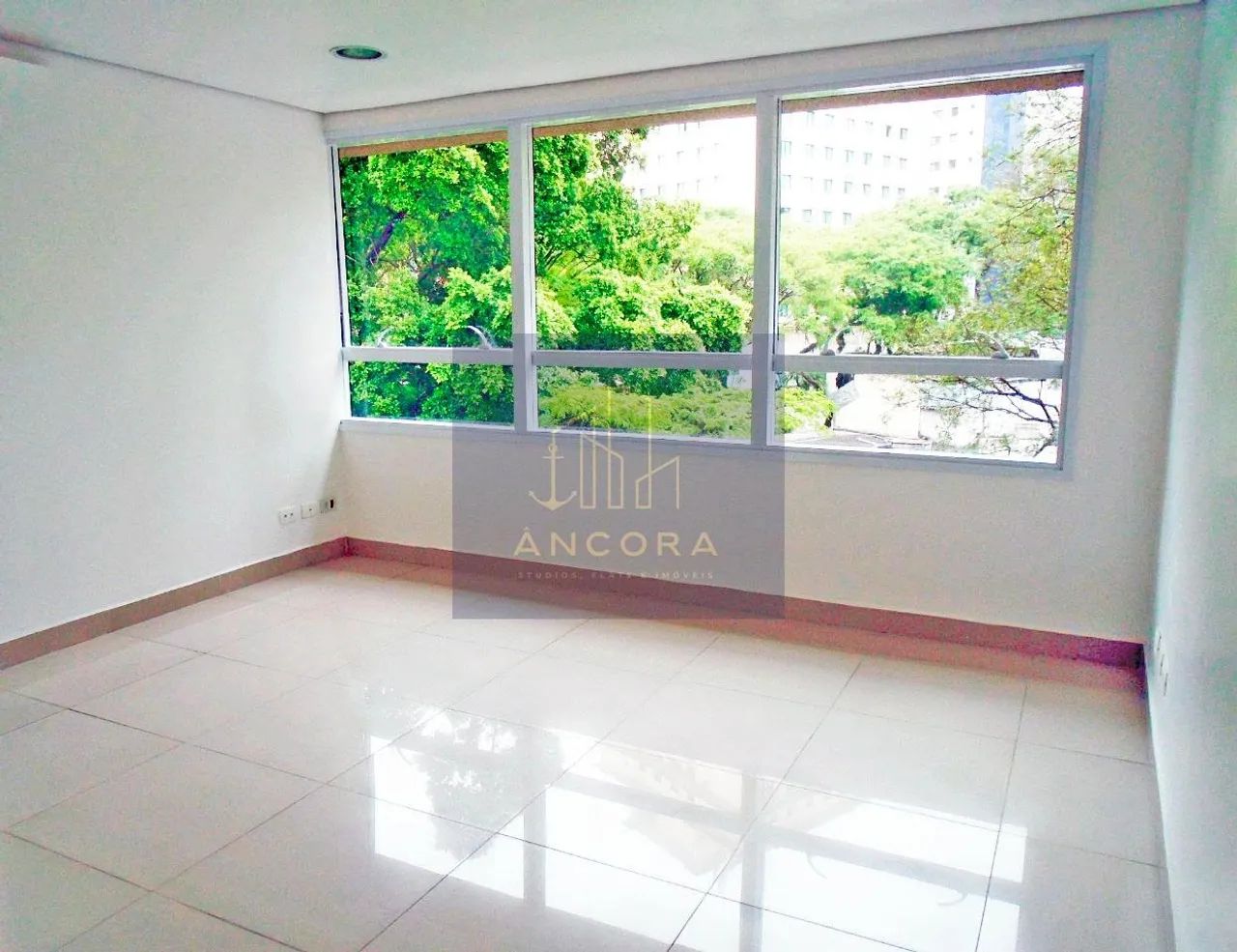 Sala em Bela Vista - São Paulo