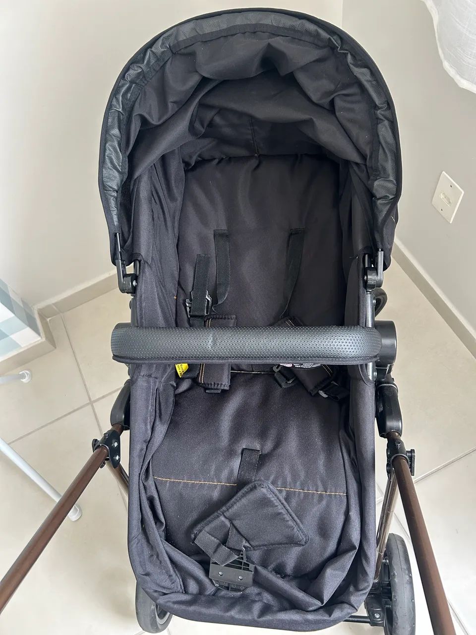 Carrinho de bebê + Bebê Conforto Isofix - Galzerano - Foto 2