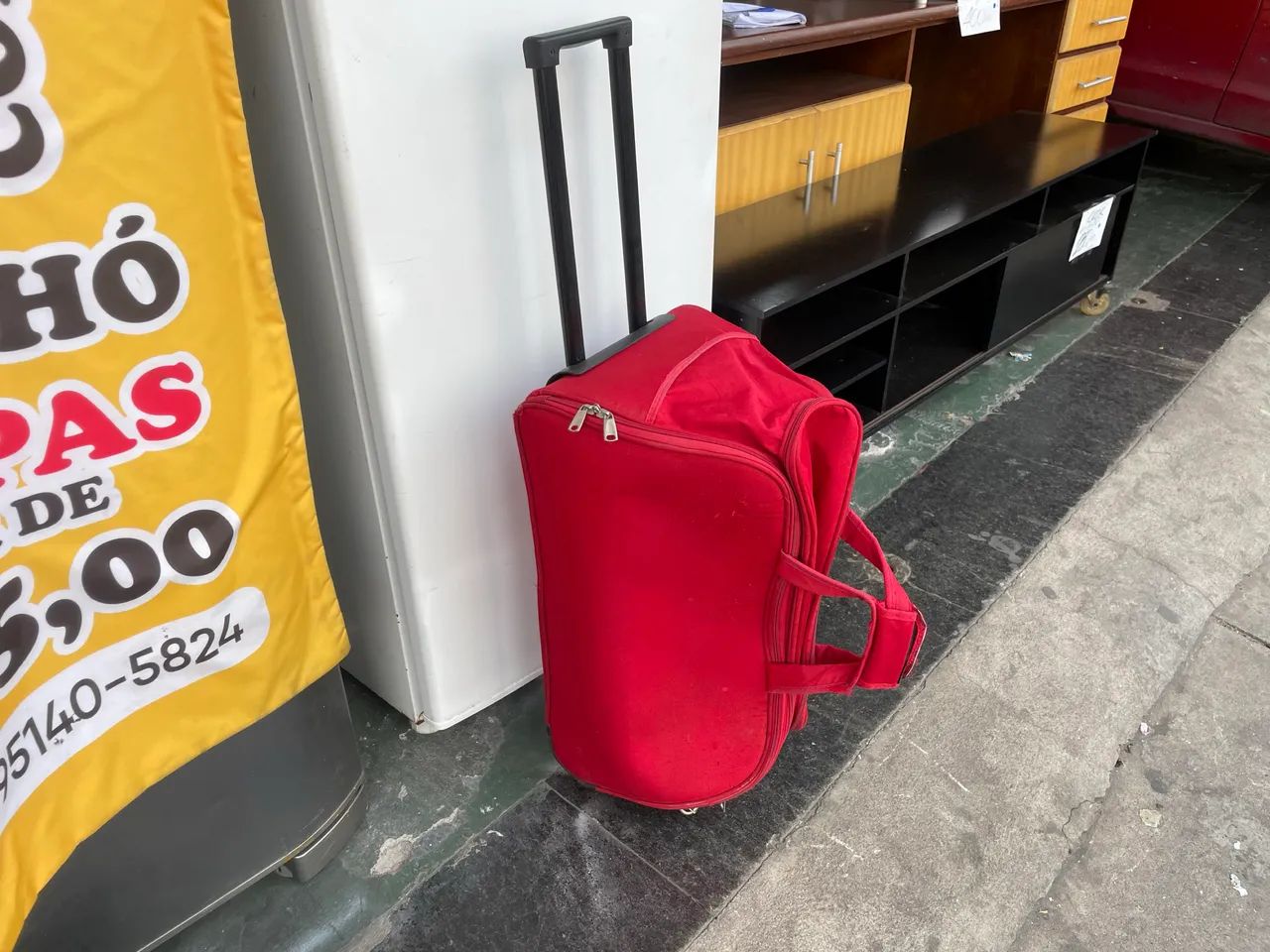 Bolsa Mala de Viagem Vermelha com Rodinhas  - Foto 3