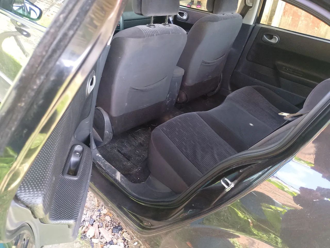 Renault Megane Sedan Dynamique Hi-flex 1.6 16V 2011 - Foto 5