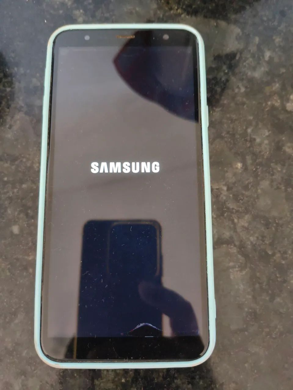 Celular Samsung Galaxy J4  - Foto 2