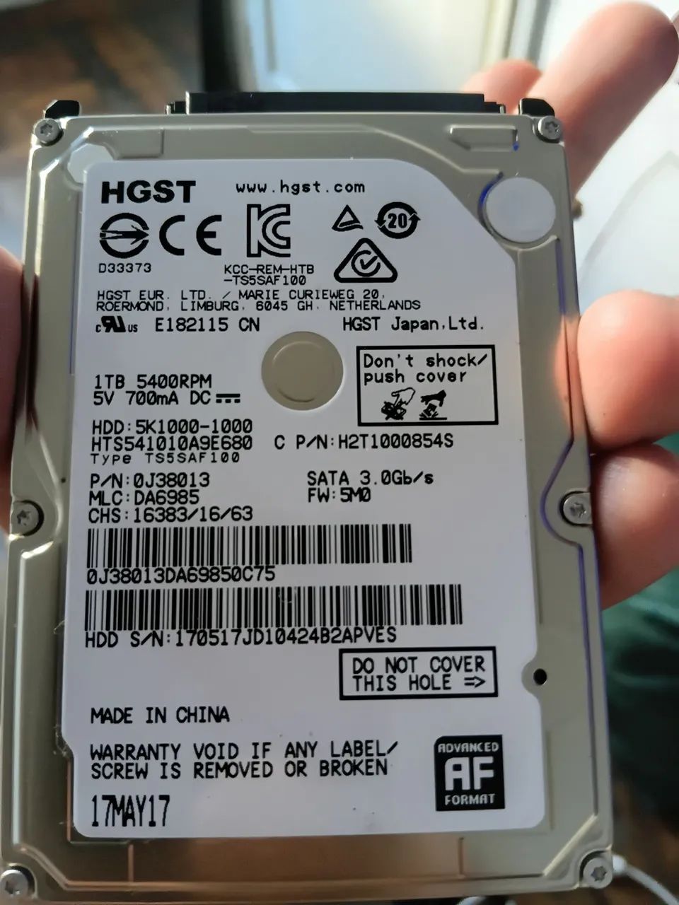HD HGST 1 TERA 1TB PARA NOTEBOOK, PS4, XBOX 2.5"