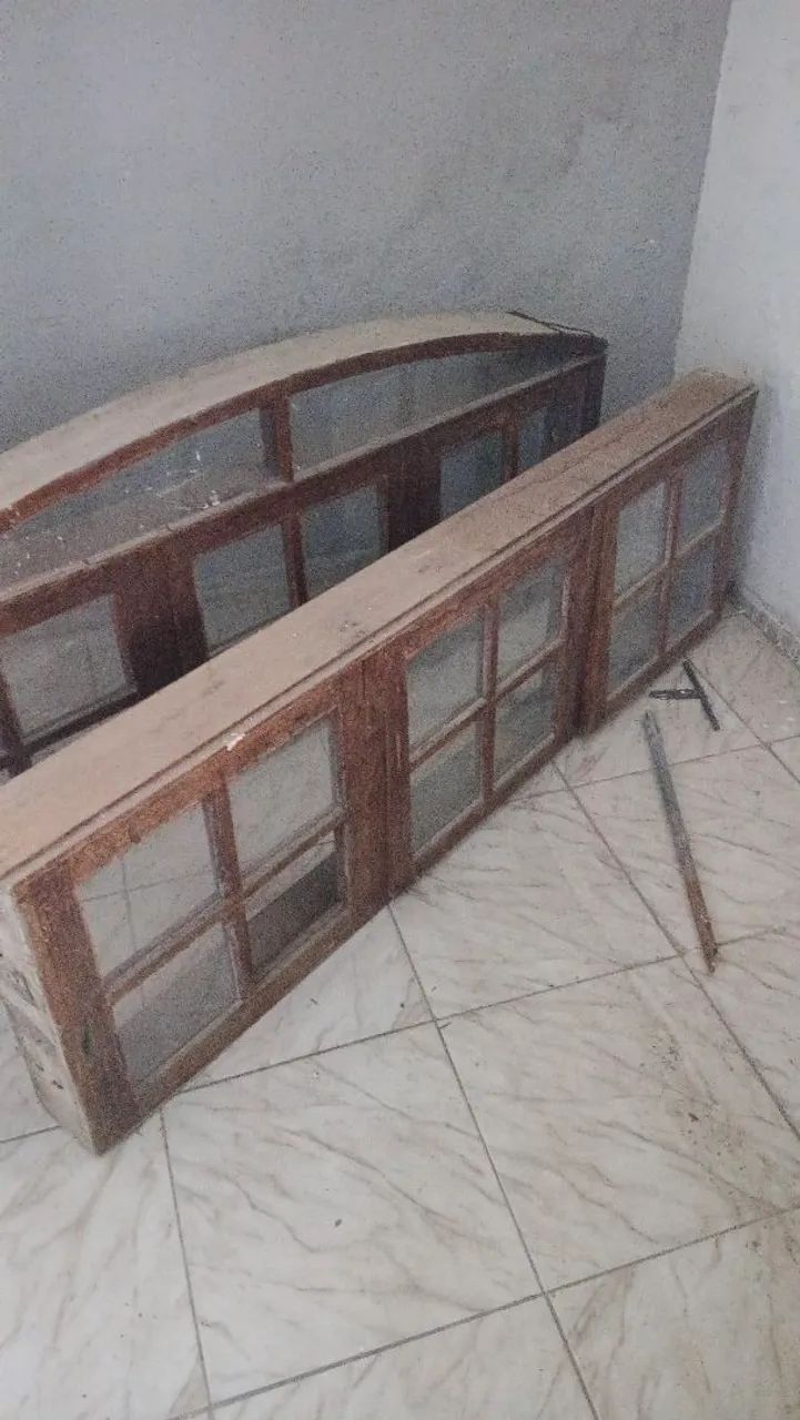 Janelas madeira usadas - Foto 3