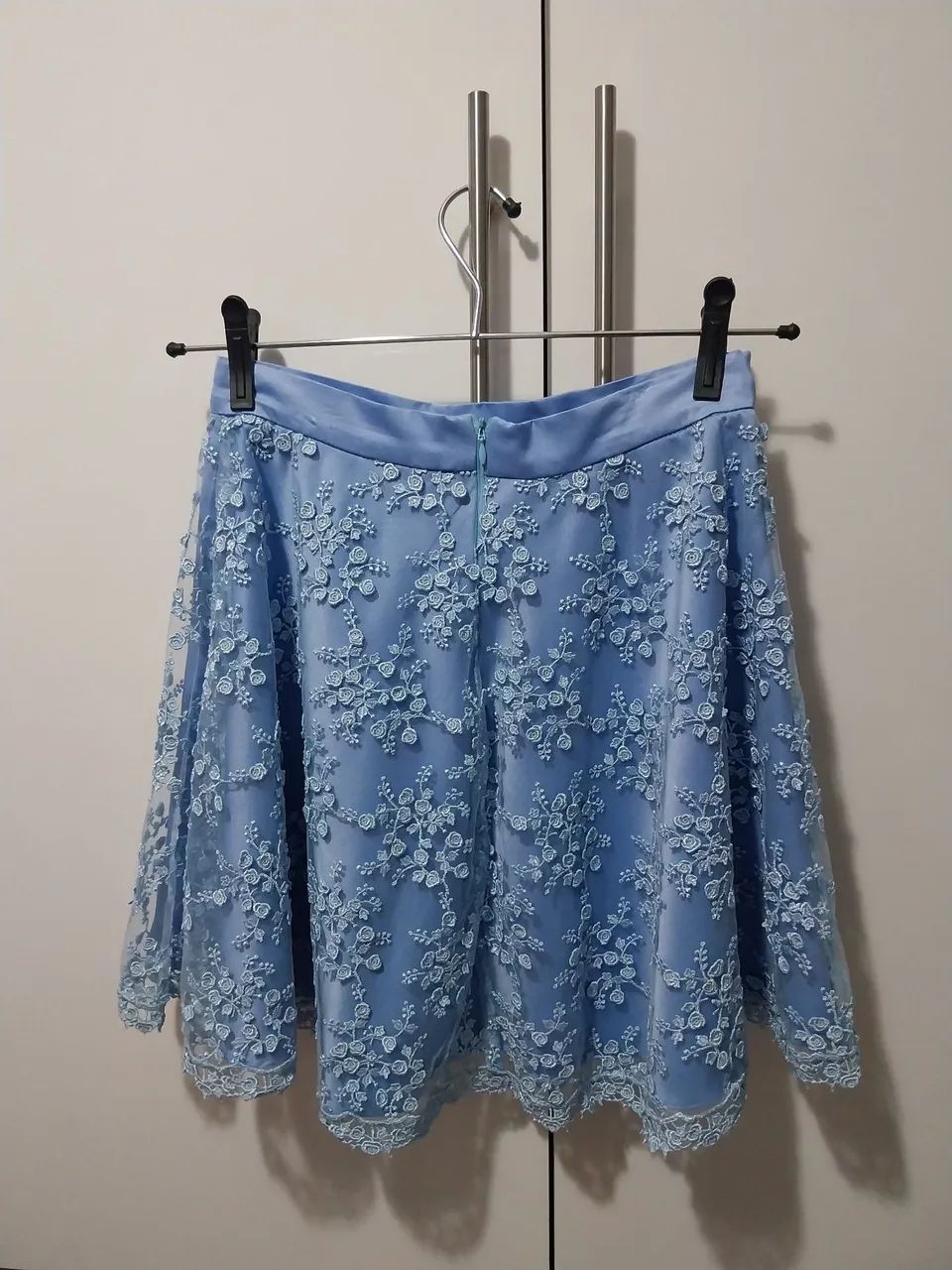 saia azul com renda bordada - Foto 2