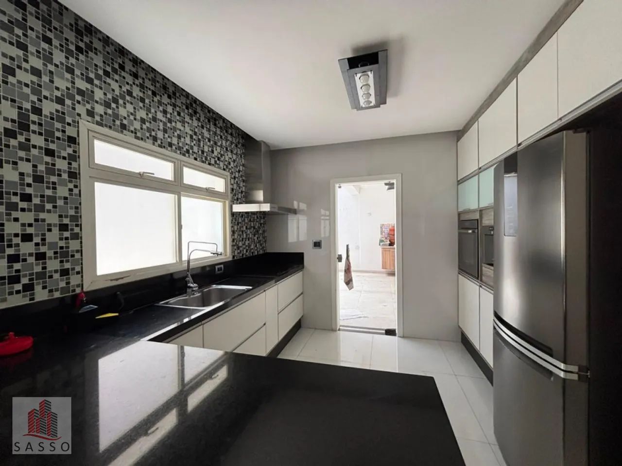 Vendo casa com 3 quartos no Jardim Têxtil. - Foto 3