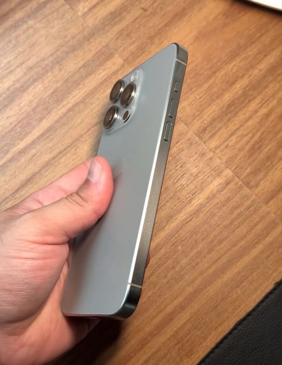 ? iPhone 15 Pro Max 256GB - Peças Originais - Foto 4