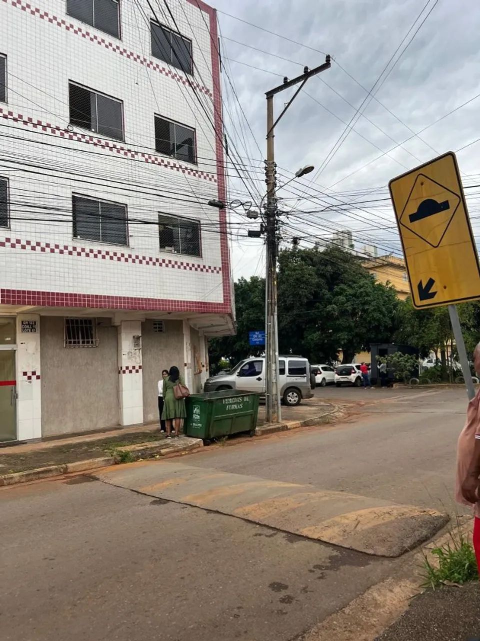 Vendo apartamento 122 Samambaia Sul 