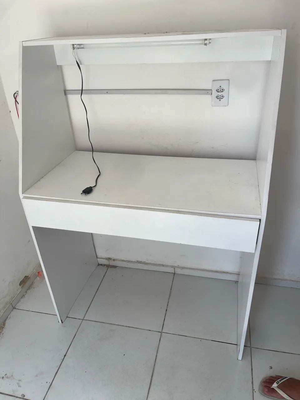 Vende-se bancada com luz de led 