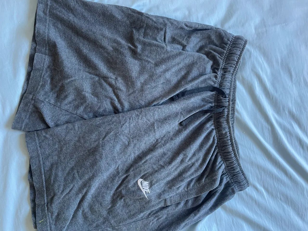 bermuda moletom nike cinza  - Foto 2