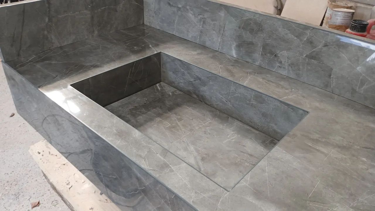 Pia em porcelanato 