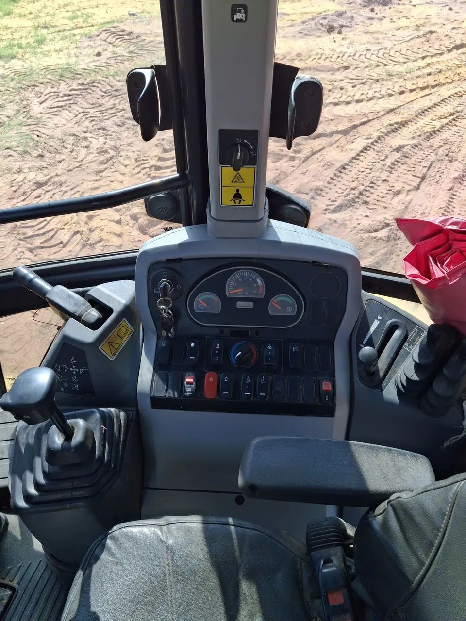 Cat 420F2 - Foto 5