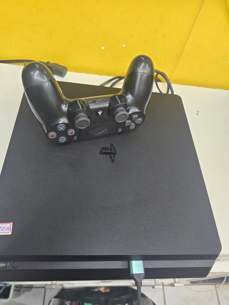 Ps4 slim 1 terá bloqueado