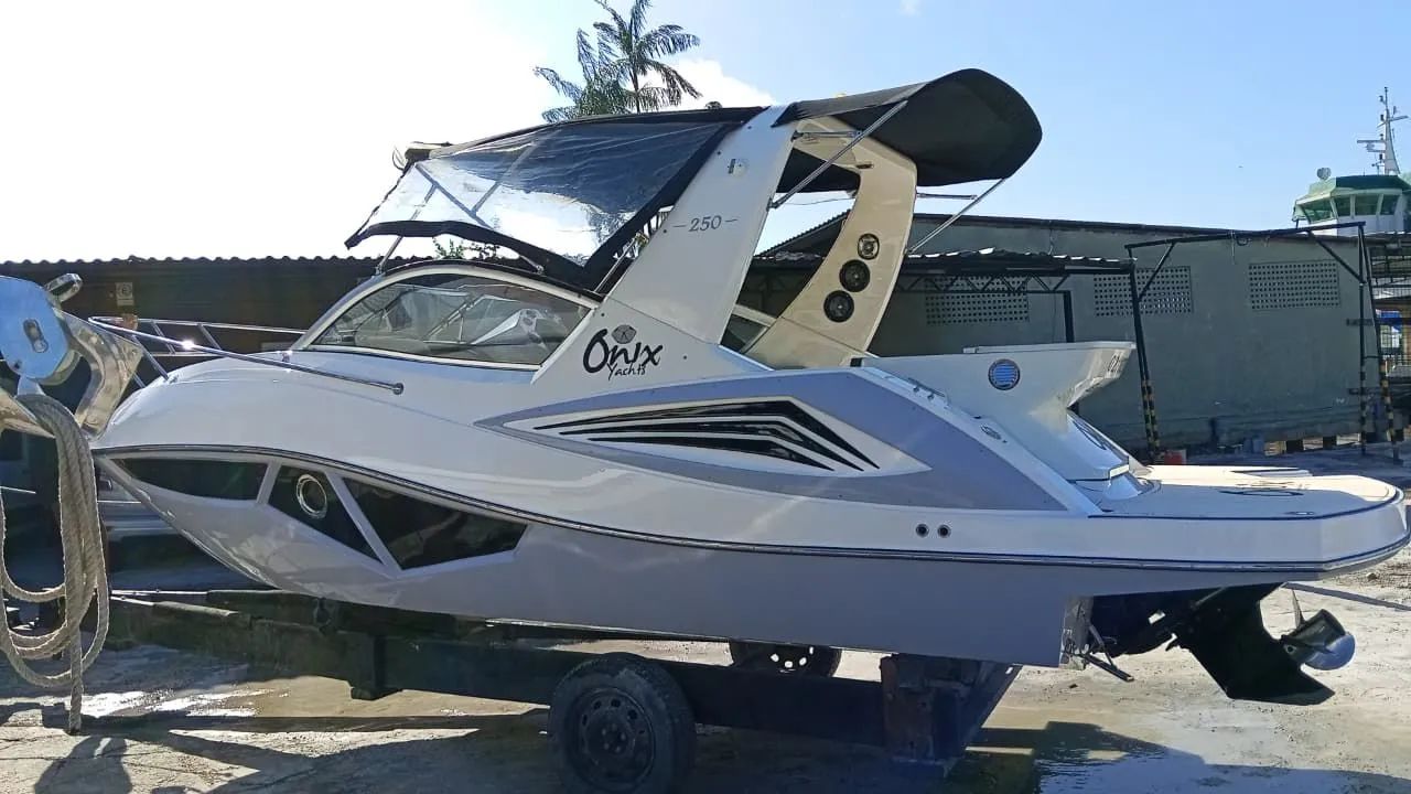Lancha Onix 250  - Foto 2
