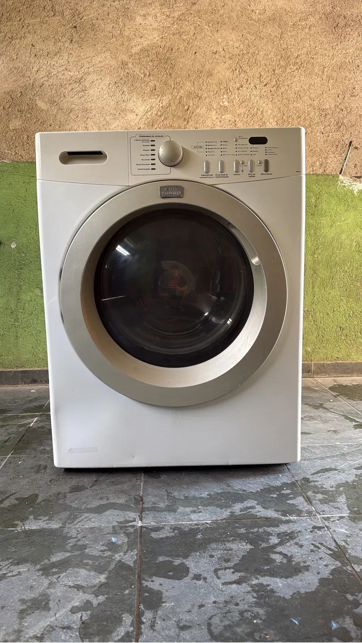Maquina de lavar Eletrolux 
