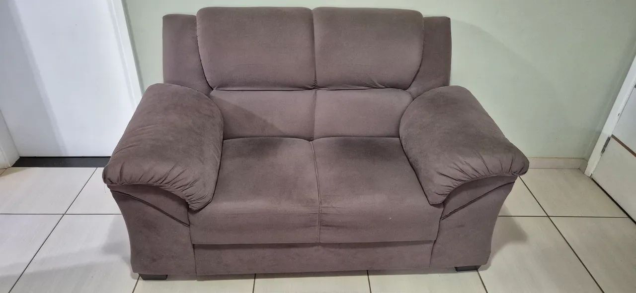 Sofa de dois lugares. Novo65570194014977120