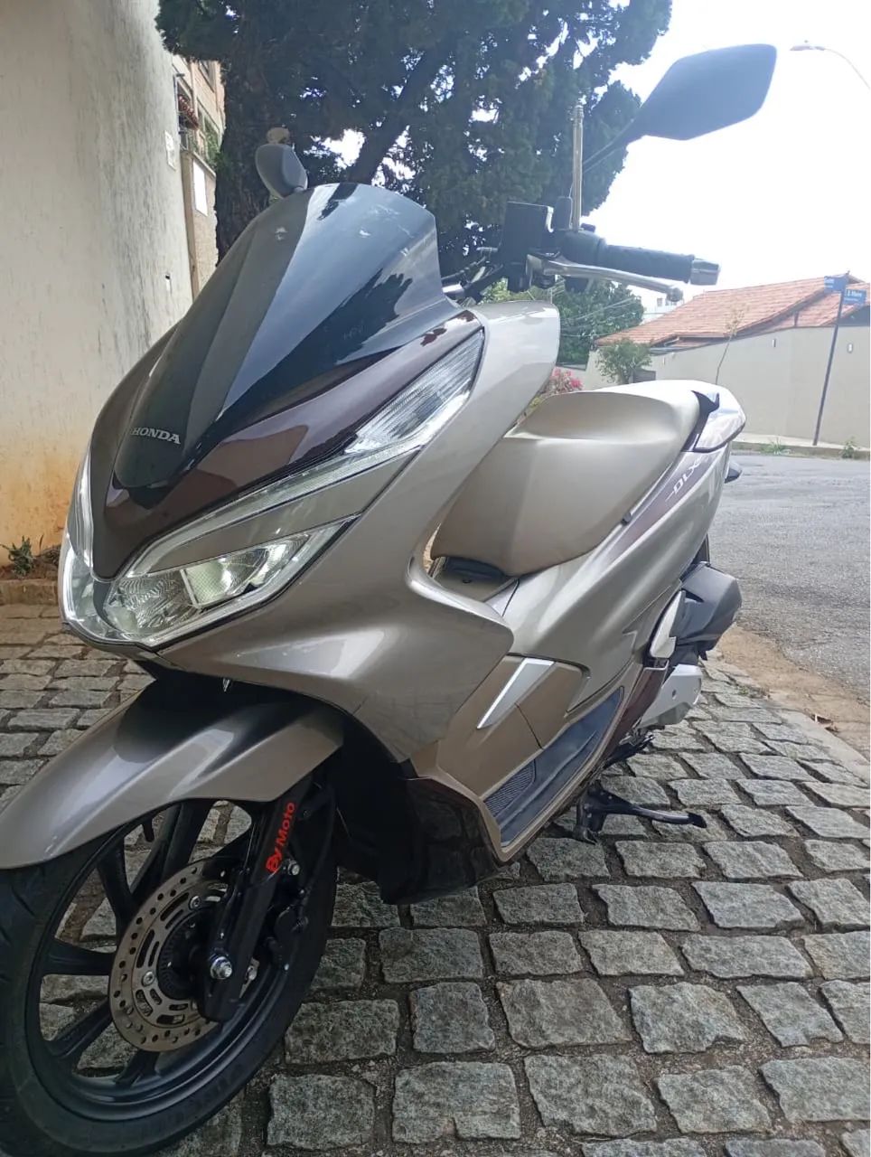 Honda pcx dlx com abs 2022 