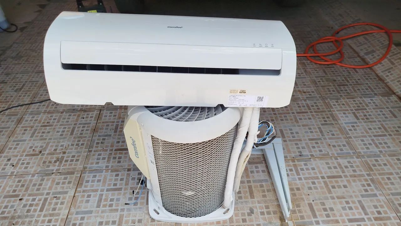 Vendo central de ar 9 mil BTUs semi nova. - Foto 3