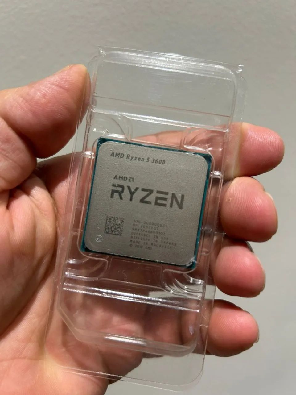 Processador Ryzen 5 3600 (Leia a descrição) - Foto 2