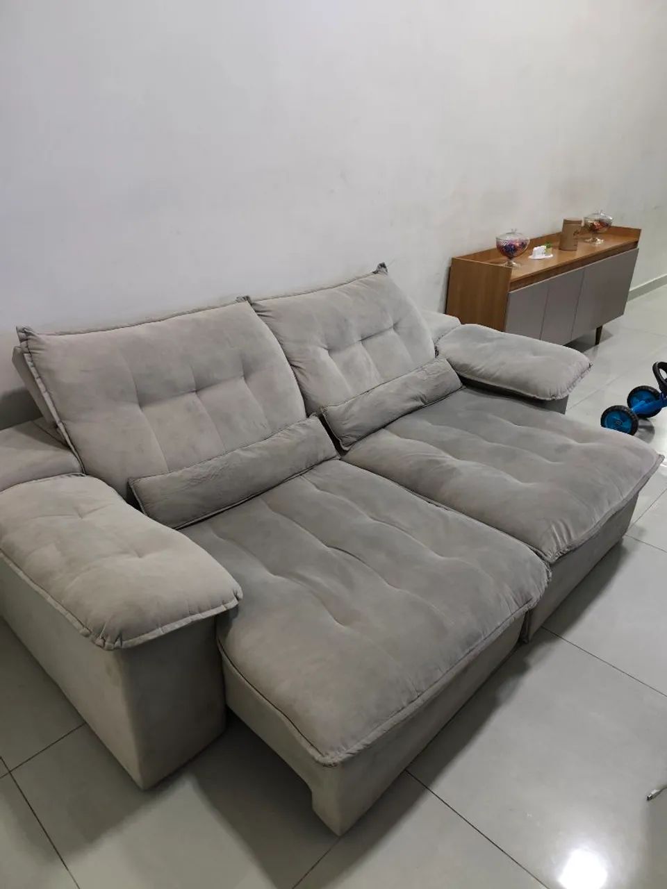 Sofá Retrátil Cinza - Foto 2