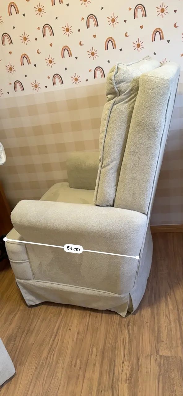 Poltrona de amamentação com balanço e puff  - Foto 3