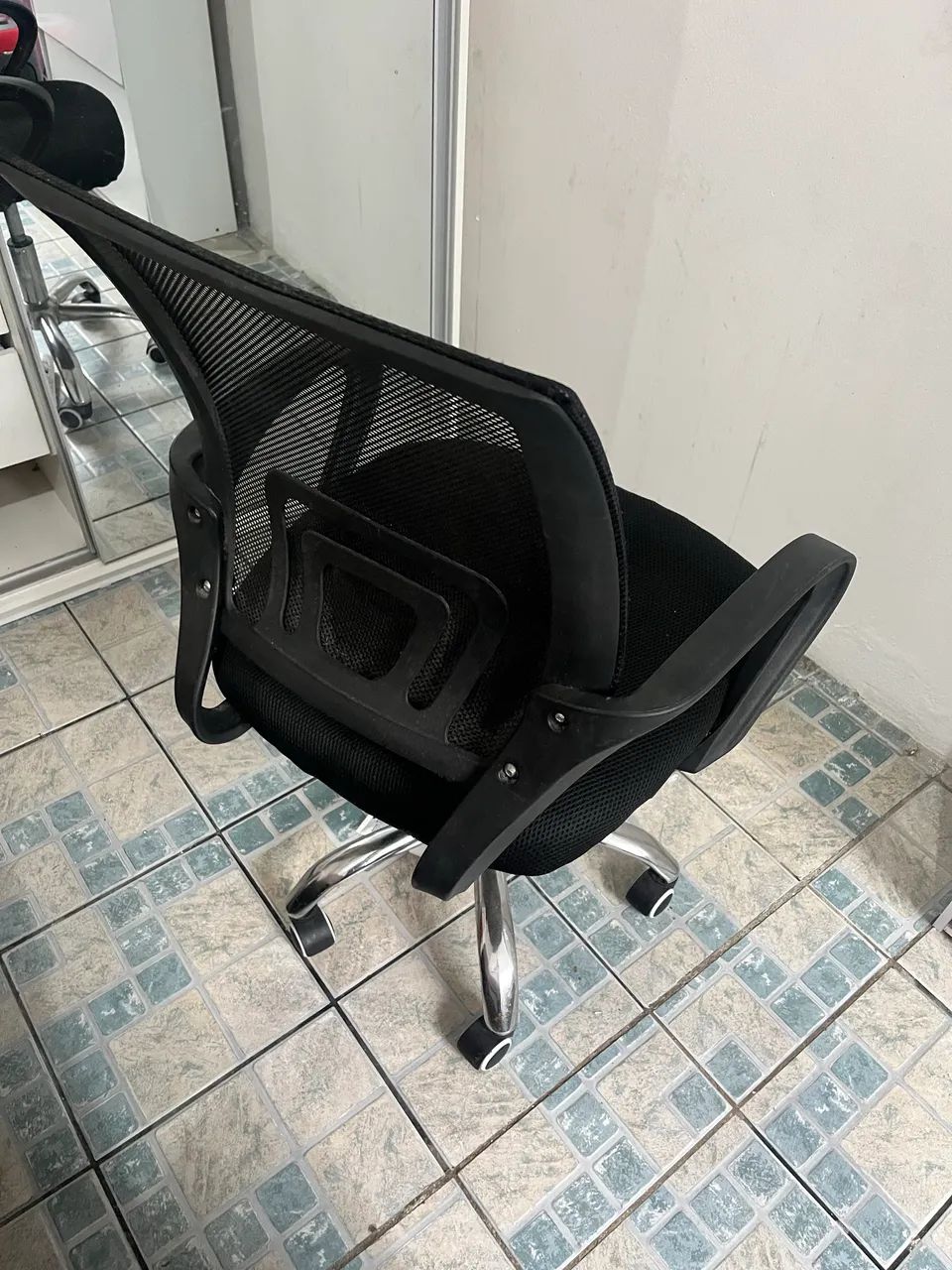Cadeira de escritório giratória 