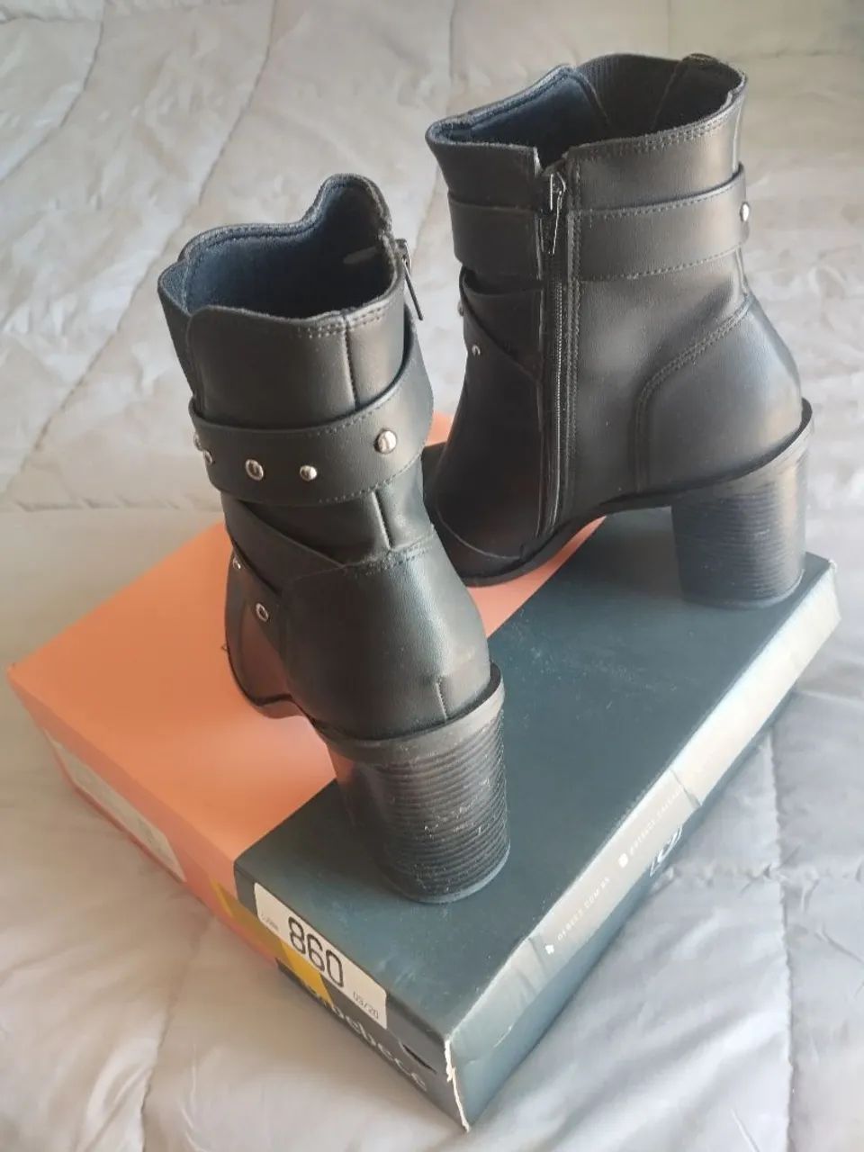 Bota feminina  - Foto 2