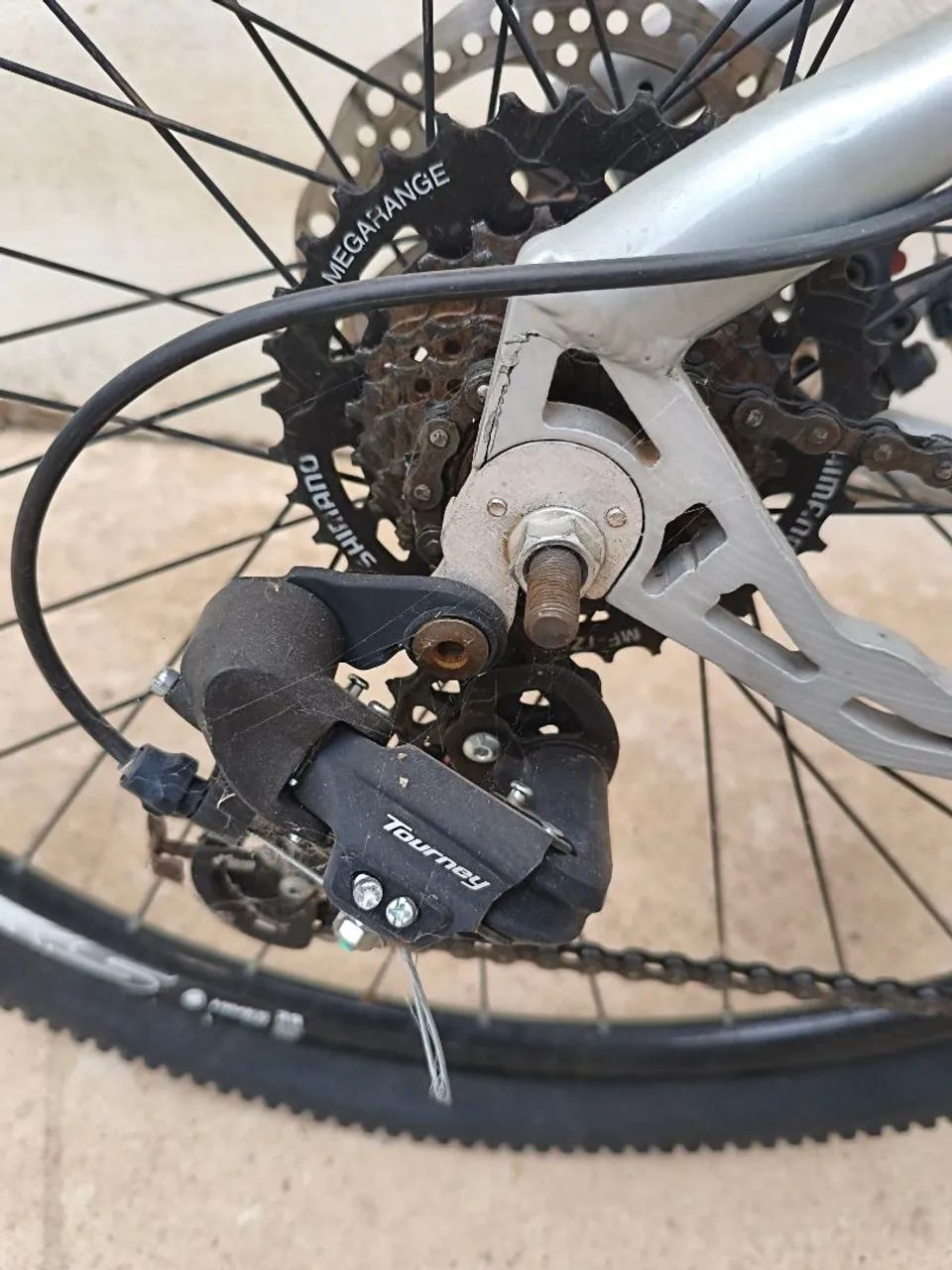 Vendo Bike First aro 29  - Foto 2